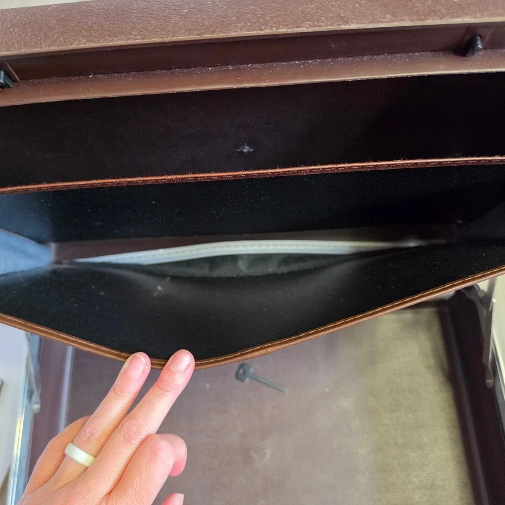 Samsonite hard vintage any